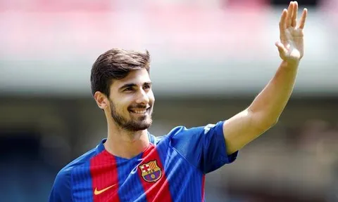 So sáng tài năng Andre Gomes tại Valencia và Barcelona