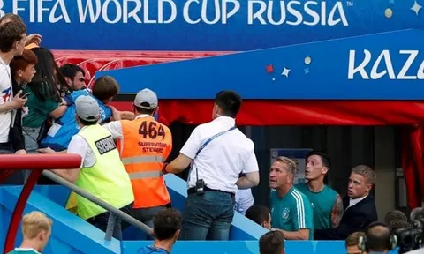 SỐC: CĐV Đức đòi tẩn Ozil sau thất bại trước Hàn Quốc