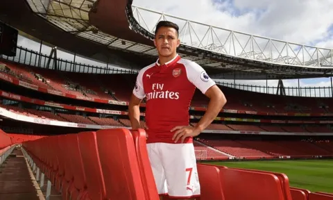 SỐC: Sanchez có mặt ở Paris, PSG tạo 'bom tấn'?