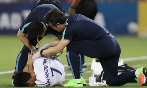 Ngôi sao Hàn Quốc của Tottenham bị gãy tay ở vòng loại World Cup