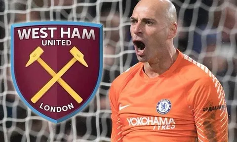 Vừa đến West Ham, Pellegrini đã muốn đem "trò cưng" theo
