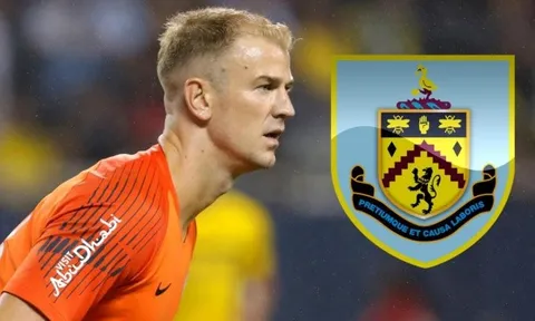 XÁC NHẬN: Sao Man City đã đến Burnley kiểm tra y tế