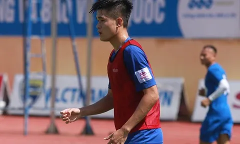 Thất bại trước HAGL, FLC Thanh Hóa mất điểm và mất luôn quân
