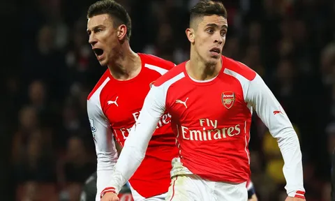 Sự ăn ý giữa Gabriel Paulista và Laurent Koscielny tại Arsenal