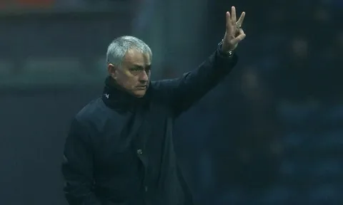 Sử dụng 4-3-3: Mourinho sẵn sàng cho cuộc cách mạng!