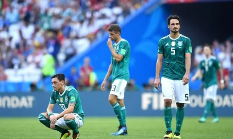 Sự ngạo mạn đã giết chết giấc mơ World Cup của người Đức