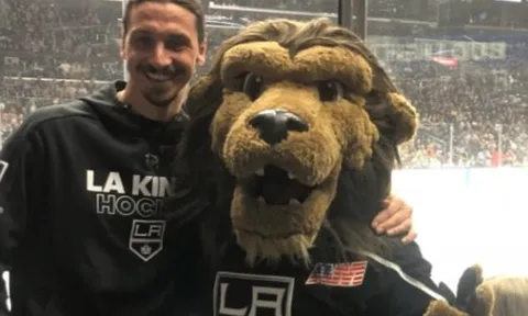 'Sư tử chạm mặt sư tử', Ibrahimovic tận hưởng cuộc sống ở LA Galaxy