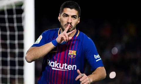Luis Suarez - Số 9 hoàn hảo trên sân Camp Nou