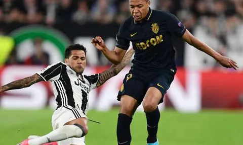Sút thủng lưới của Buffon, Mbappe lập kỷ lục mới tại Champions League