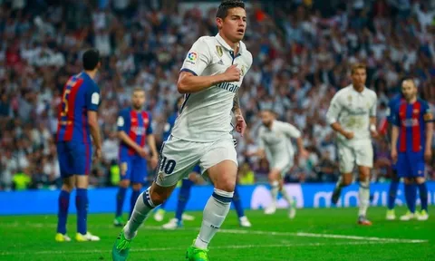 Sút tung lưới Barca, James vẫn bị Real thanh lý