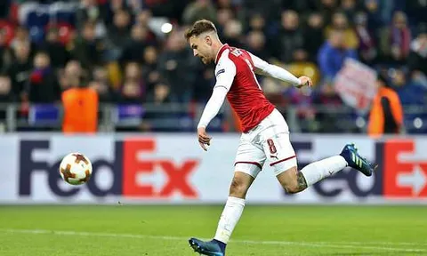 Sút tung lưới CSKA Moscow, Ramsey trở thành tiền vệ săn bàn số 1 lịch sử Arsenal