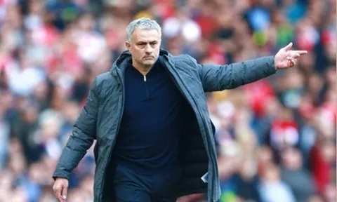 Tái đấu Celta Vigo, Mourinho có dám liều lĩnh với “người Ý”?