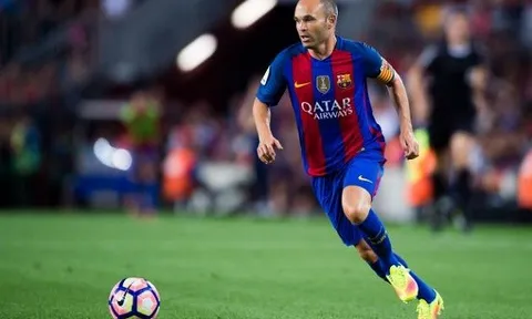 Tái đấu Real, Barca nhận hung tin từ Iniesta