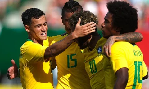 Tam tấu nổ súng, Brazil hủy diệt Áo ngay tại Ernst Happel