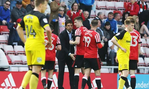 TẤN BI KỊCH: Sunderland rơi tự do, chạm đáy hạng 3
