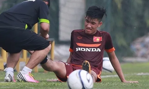 “Hot boy” U23 Việt Nam dính chấn thương, HLV Park Hang-seo “đứng ngồi không yên”