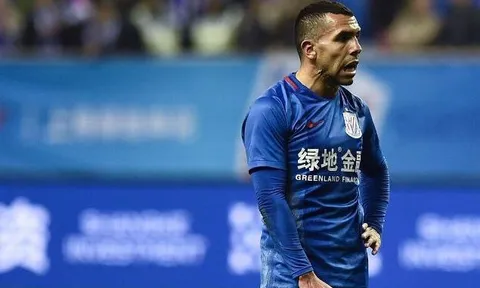 Carlos Tevez trở lại Argentina