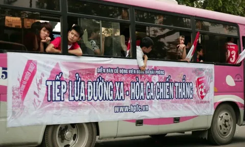 Thách thức án phạt, CĐV Hải Phòng vượt gần 2.000 km đến Cần Thơ
