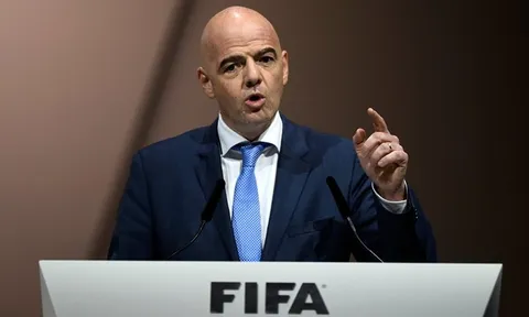 FIFA mời đội bóng nhí kẹt trong hang ở Thái Lan dự chung kết World Cup