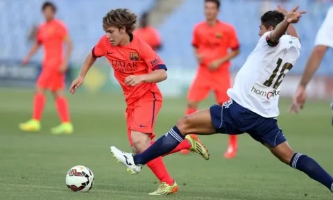 Thần đồng một thời của Barca chuẩn bị cập bến AC Milan