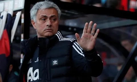 Thắng Bournemouth, Mourinho vẫn chưa "hết giận"