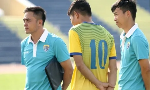 Có chuyên gia, FLC Thanh Hóa có phòng ngự tốt hơn?