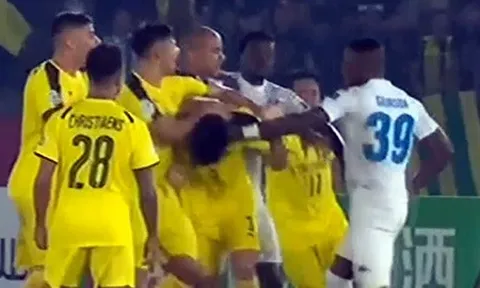 Thành Lương bảo vệ Hoàng Vũ Samson