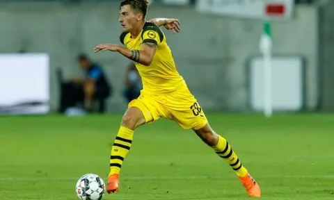 Thất bại trước Napoli, nhưng Dortmund có lý do để vui mừng