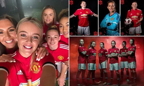 Thâu nạp hàng từ Liverpool & Man City, Man Utd trình làng đội nữ xinh đẹp