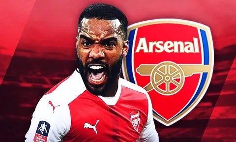 Thấy gì khi Arsenal 'rải mưa tiền' mua Alexandre Lacazette?