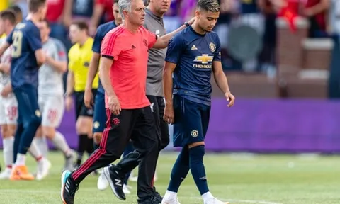 Thi đấu ấn tượng, sao trẻ Man Utd đặt vấn đề về tương lai