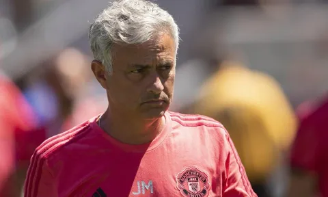 Mourinho sẵn sàng bán Martial, nhưng với HAI điều kiện