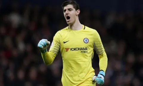 Nhà báo Tây Ban Nha tin tưởng Courtois sẽ chuyển đến Real Madrid