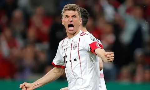 Thomas Muller lập hattrick, sẵn sàng sút tung lưới Real Madrid