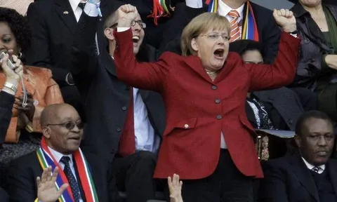 Thủ tướng Merkel xót xa trước 'nỗi nhục' của tuyển Đức