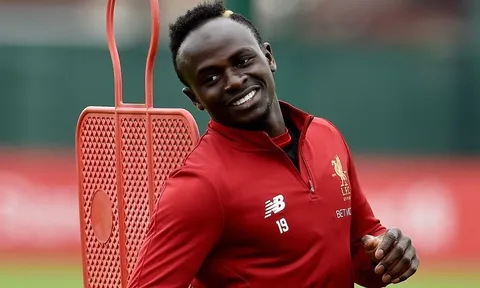 Sadio Mane trở lại, Klopp cười 'tươi rói' trên sân tập