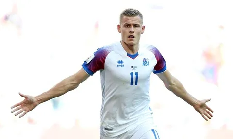 Xé lưới Argentina, Finnbogason đi vào lịch sử bóng đá Iceland