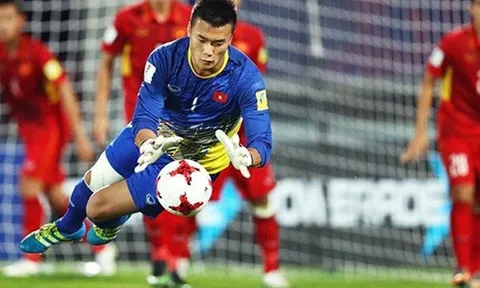 Tiến Dũng: Từ "người nhện" World Cup tới bắt chính SEA Games 29