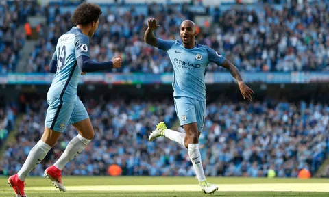 Tiền vệ "thất sủng" có bàn đầu tiên, Man City dễ dàng vượt qua Hull City