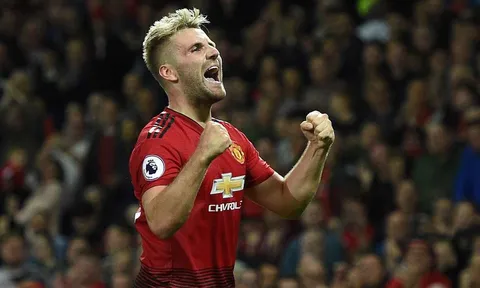 TIẾT LỘ: Bị Schmeichel tố 'mặt dày', Luke Shaw đáp trả đẳng cấp