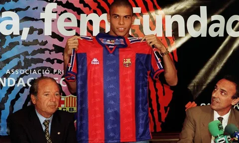 TIẾT LỘ: Vì sao Ronaldo de Lima bỏ Barca, chọn Inter?