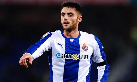 Tiêu điểm chuyển nhượng châu Âu: Sanchez chọn Man City, M.U chi 70 triệu euro vì bộ đôi Espanyol