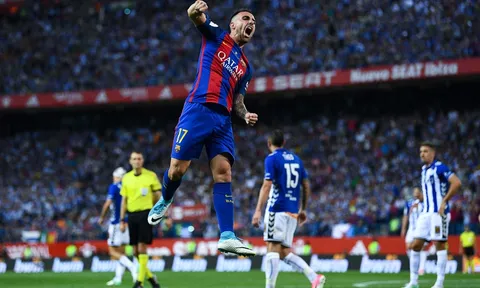 Tình huống Paco Alcacer ghi bàn kết liễu Alaves