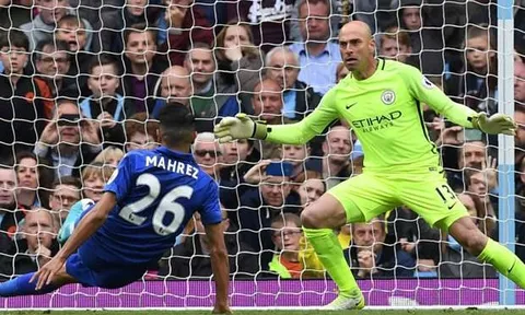 Tình huống sút 11m hài hước của Mahrez vs Man City