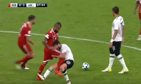 Tình huống suýt đánh nhau giữa Arturo Vidal và Adam Lallana