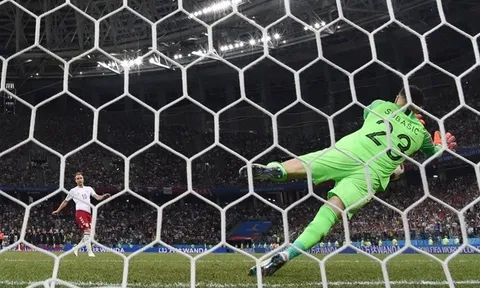 Chỉ 1 huyền thoại từng làm được điều như Danijel Subasic