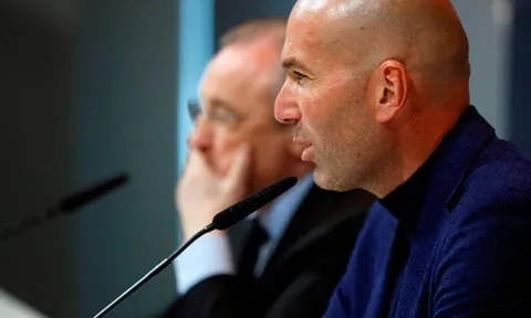 TOÀN CẢNH buổi họp báo từ chức của Zinedine Zidane