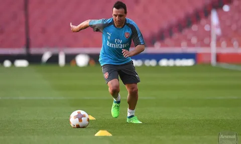 TOÀN CẢNH ngày trở lại của Santi Cazorla