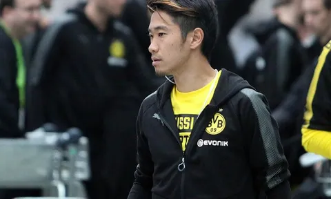 Tội đồ Dembele khiến các cầu thủ Dortmund 'mặt như đưa đám'