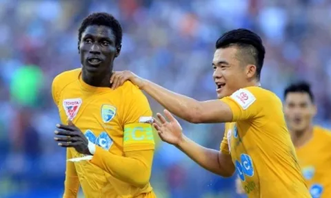 Tổng hợp vòng 14 V-League: Trật tự không đổi